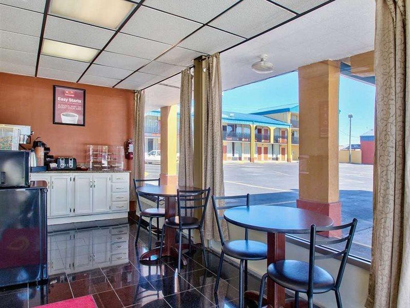 Lodge Econo Donalsonville